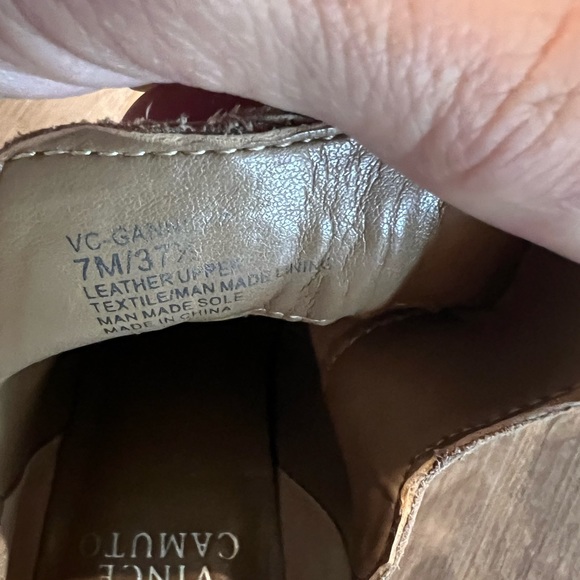 Vince Camuto Bootie Sz 7 - Picture 11 of 13
